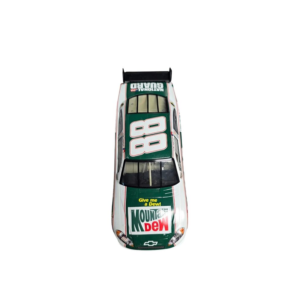 Motorsports Authentics 1:24 Dale Earnhardt Jr #88 Mountain Dew Chevy
